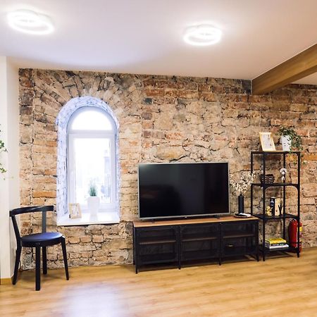 Rothko Apartment/8 Guests/4Bedrooms/Riga Old Town Luaran gambar