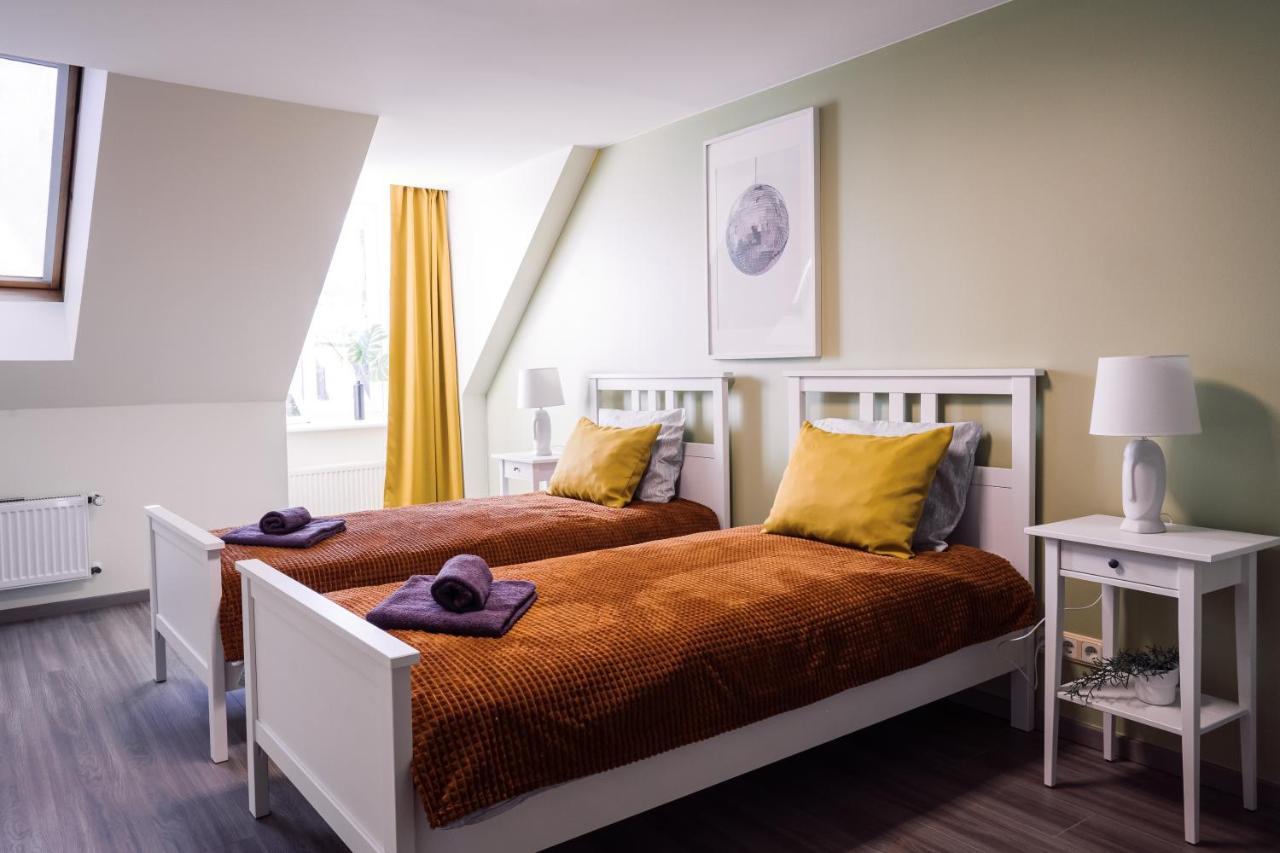Rothko Apartment/8 Guests/4Bedrooms/Riga Old Town Luaran gambar