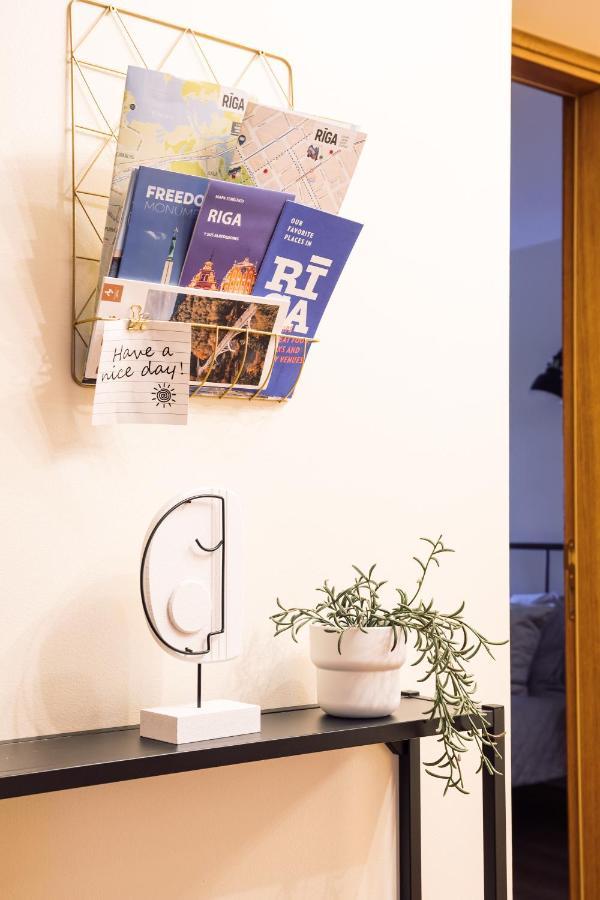 Rothko Apartment/8 Guests/4Bedrooms/Riga Old Town Luaran gambar