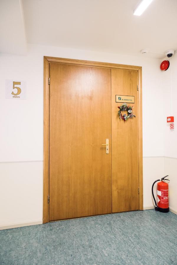 Rothko Apartment/8 Guests/4Bedrooms/Riga Old Town Luaran gambar