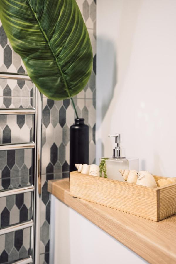 Rothko Apartment/8 Guests/4Bedrooms/Riga Old Town Luaran gambar
